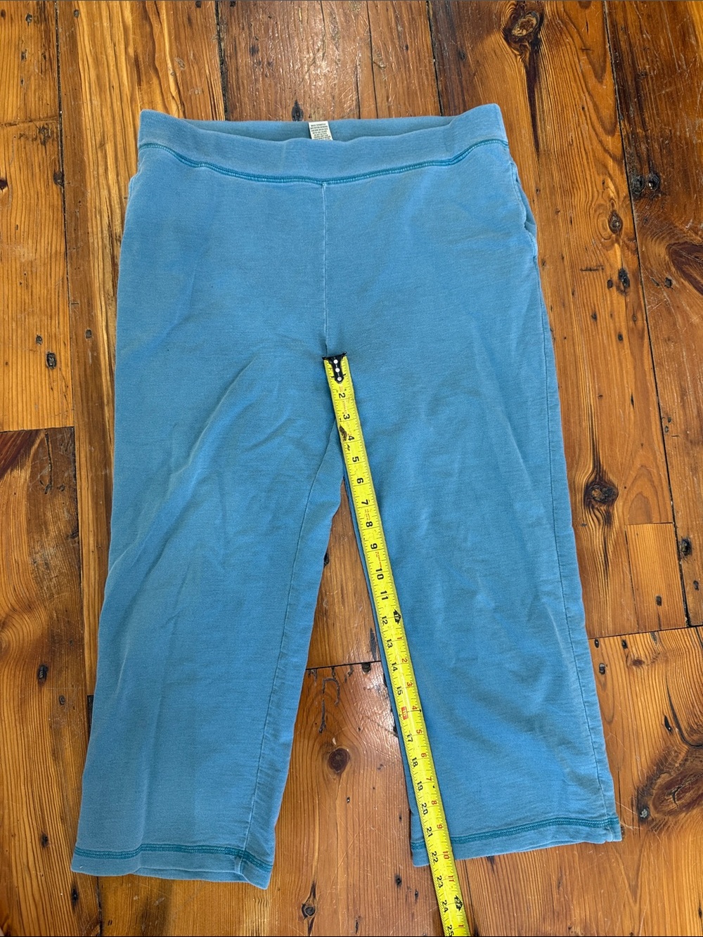 L.L. Bean Blue Capri Sweatpants Size Medium 100% cotton - Picture 6 of 10